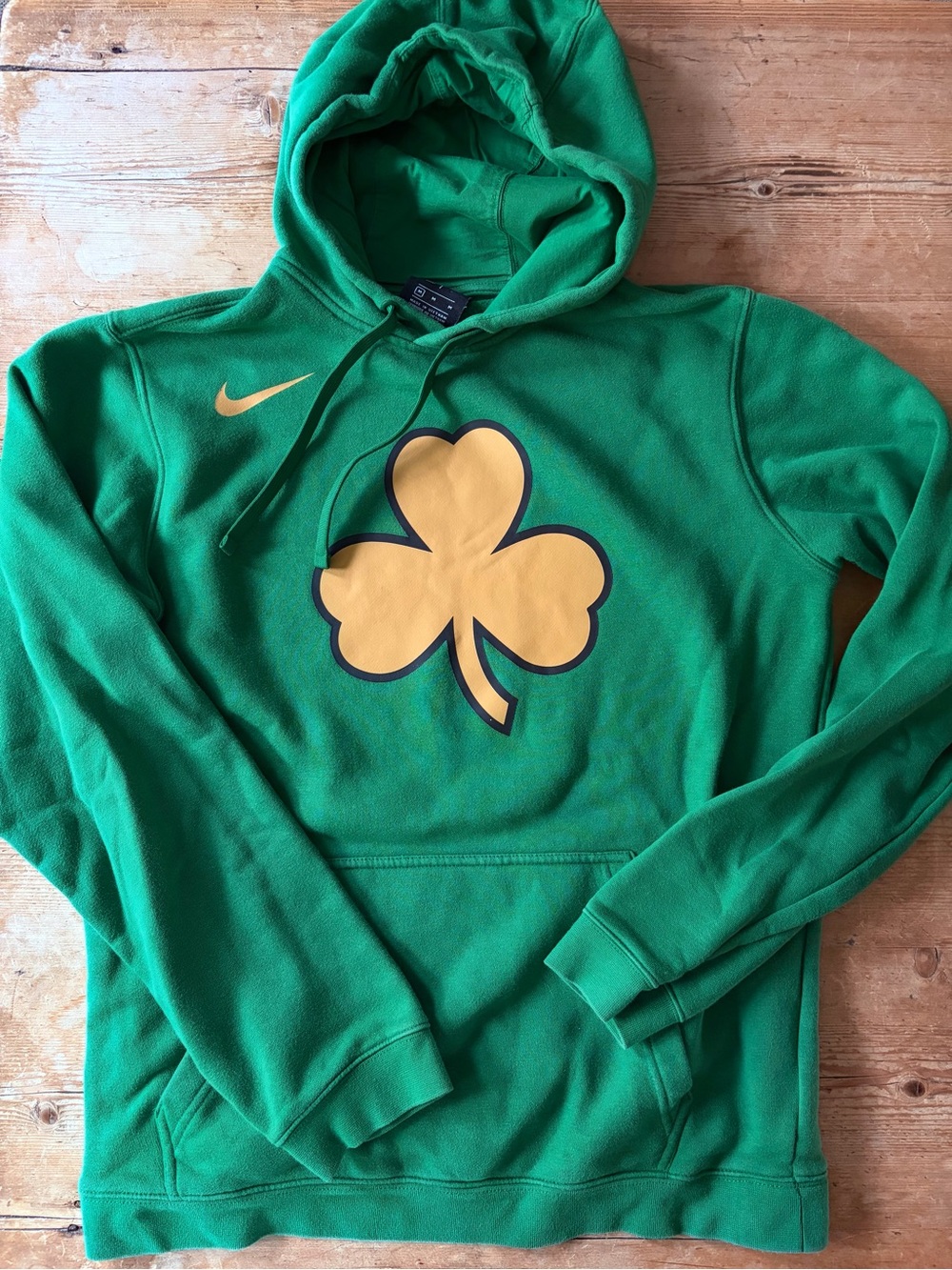 Nike NBA BOSTON CELTICS  Green Hoodie with Gold Shamrock and Nike logo M